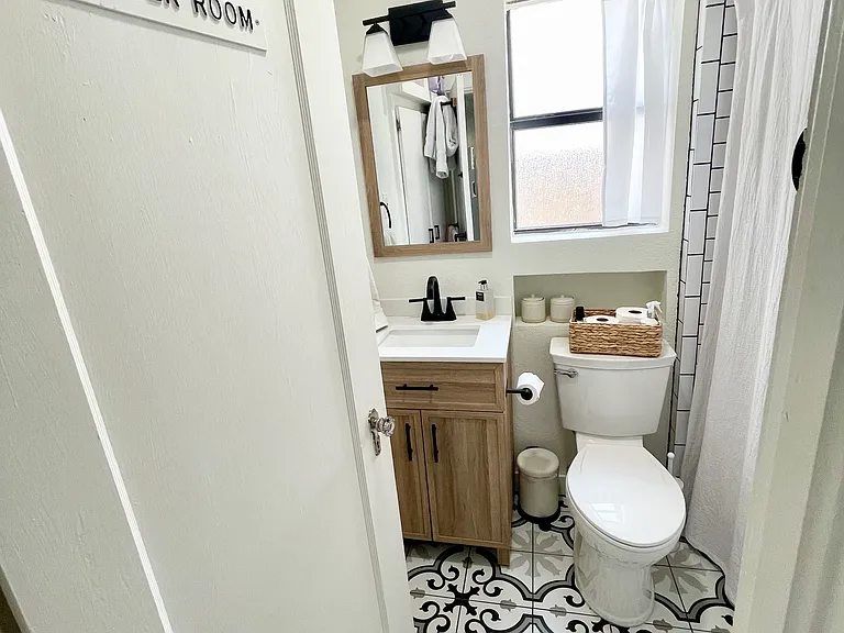 3245 S University Dr — Photo 9