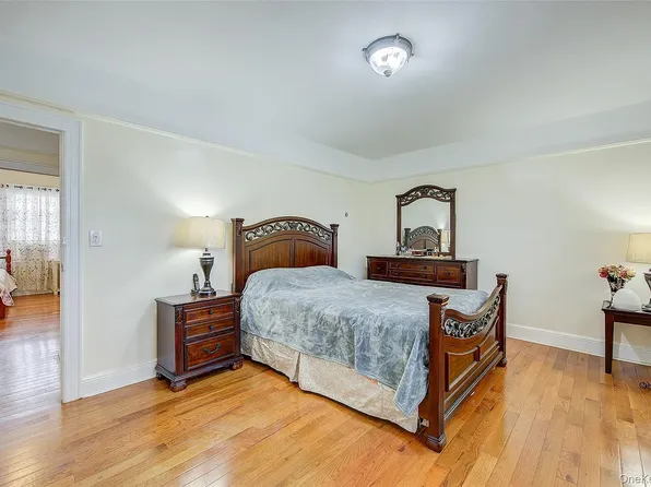 161-10 84th Avenue image 35 of 44