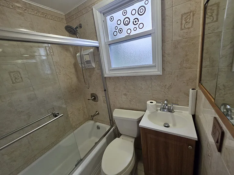 321 Parker Ave #1 — Photo 12