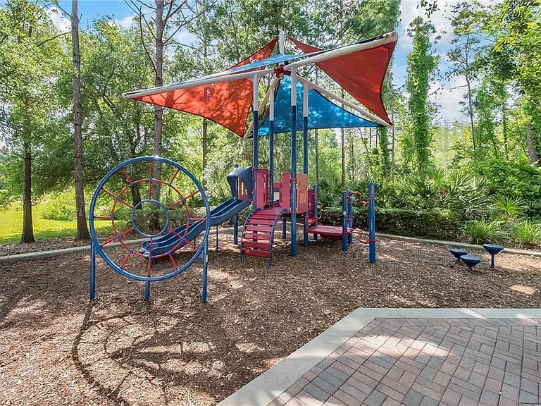 15171 Bridgewater Crossings Blvd — Photo 31