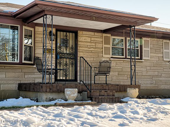3rd image of 3911 Woodgate Ln