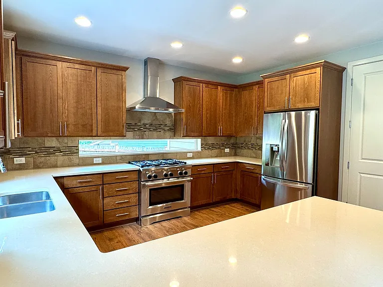 5726 Solana Ln NE — Photo 6
