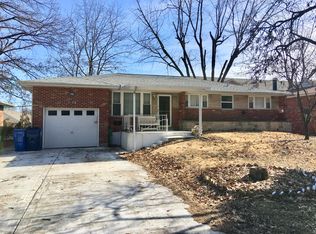 1140 Spring Valley Dr, Florissant, MO 63033