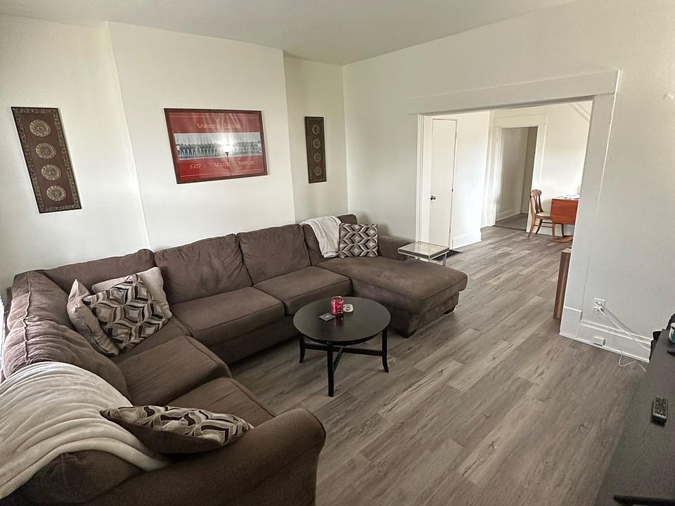 1st image of 30 N Guilford Ave #30