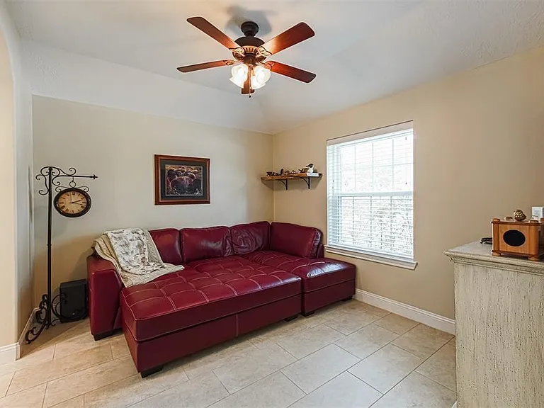 3034 Glenthorpe Ln — Photo 15