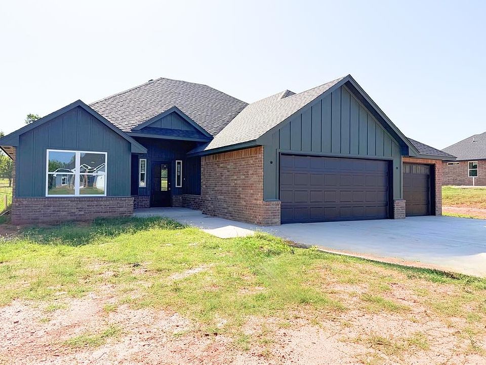 1st image of 2209 Winter Ridge Rd