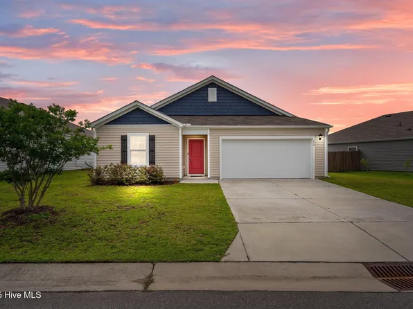 694 Chester Way NE, Leland, NC 28451