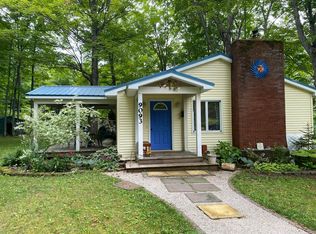 9093 W Park Rd, Naubinway, MI 49762