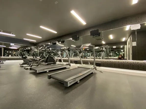 140 Hope Street image 8 of 14