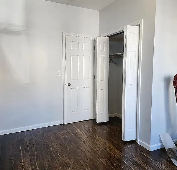 572 Maple St #1 — Photo 14