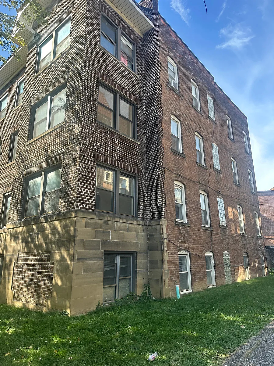 Building Photo - 2617 Euclid Heights Blvd #2