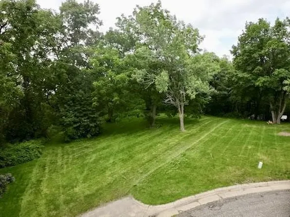 Anderson Pl, Owatonna, MN 55060