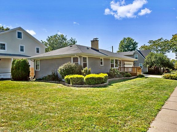 3rd image of 509 Gierz St
