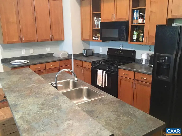 202 Douglas Ave #1F — Photo 11