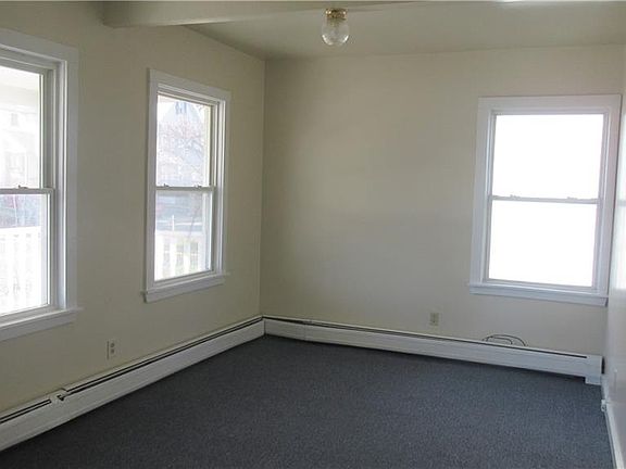 4th image of 78 Woodward Ave Fl 1