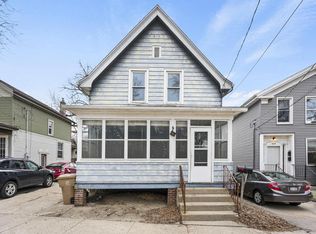 407 Rogers St, Madison, WI 53703
