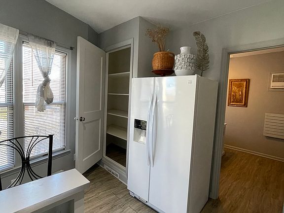 3rd image of 134-138 Washington Ave #4