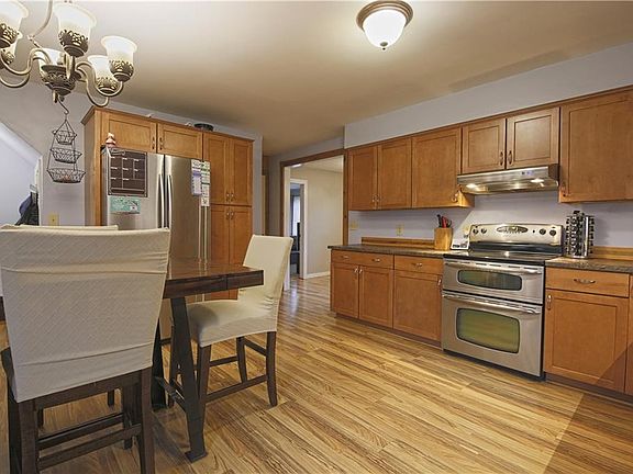 4th image of 3111 E Pawnee Ct