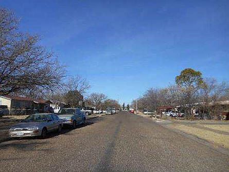 2nd image of 311 52nd St