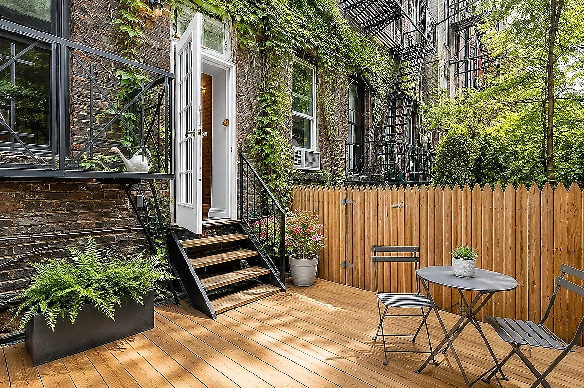246 Mott Street 4