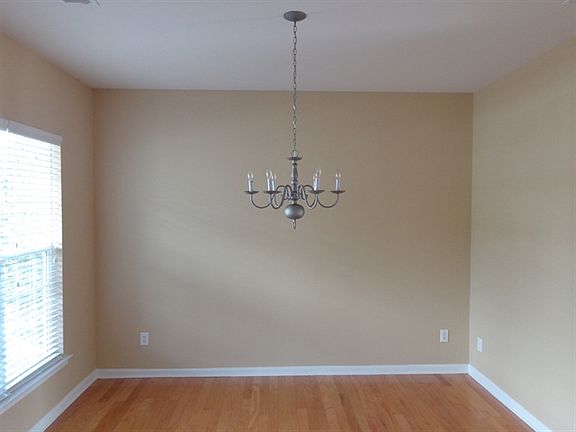 2nd image of 3033 Azalea Hills Dr