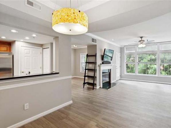 3636 Habersham Rd NW APT 2204
