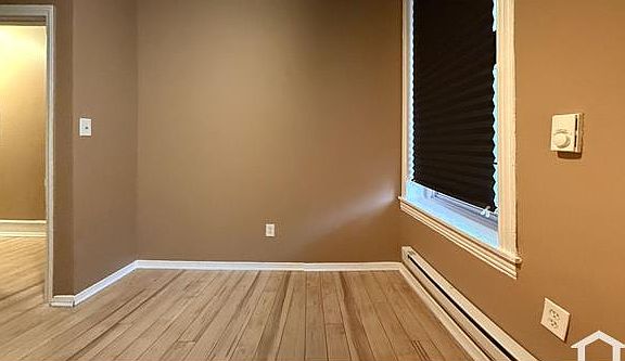 3rd image of 1940 N 32nd St #1
