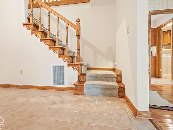 5th image of 3022 Walnut Ct