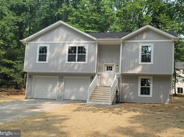 90 Floral Ln, Harpers Ferry, WV 25425