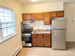 1 N Rockland Ave APT 2N, Congers, NY 10920