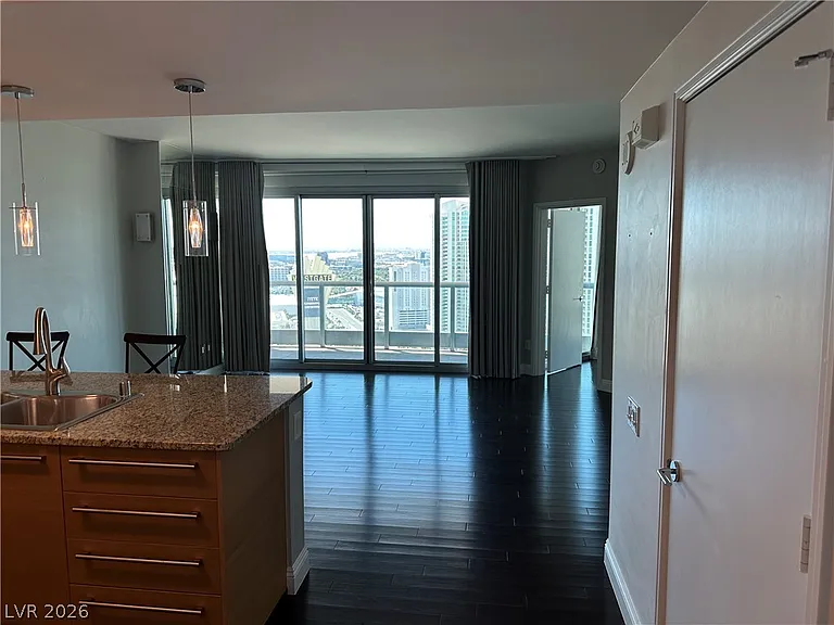 222 Karen Ave #3203 — Photo 3