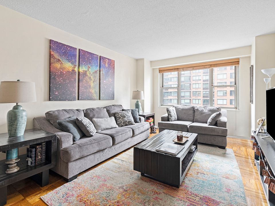 1st image of 300 E 40th St APT 18P