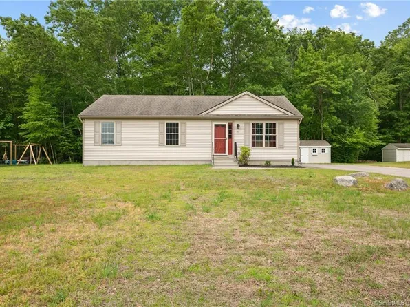 5 Dennis Drive, Montville, CT 06382