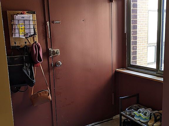 4th image of 2105 Walsh View Ter #15-203