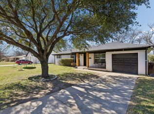 2141 Ridgeview St, Fort Worth, TX 76119