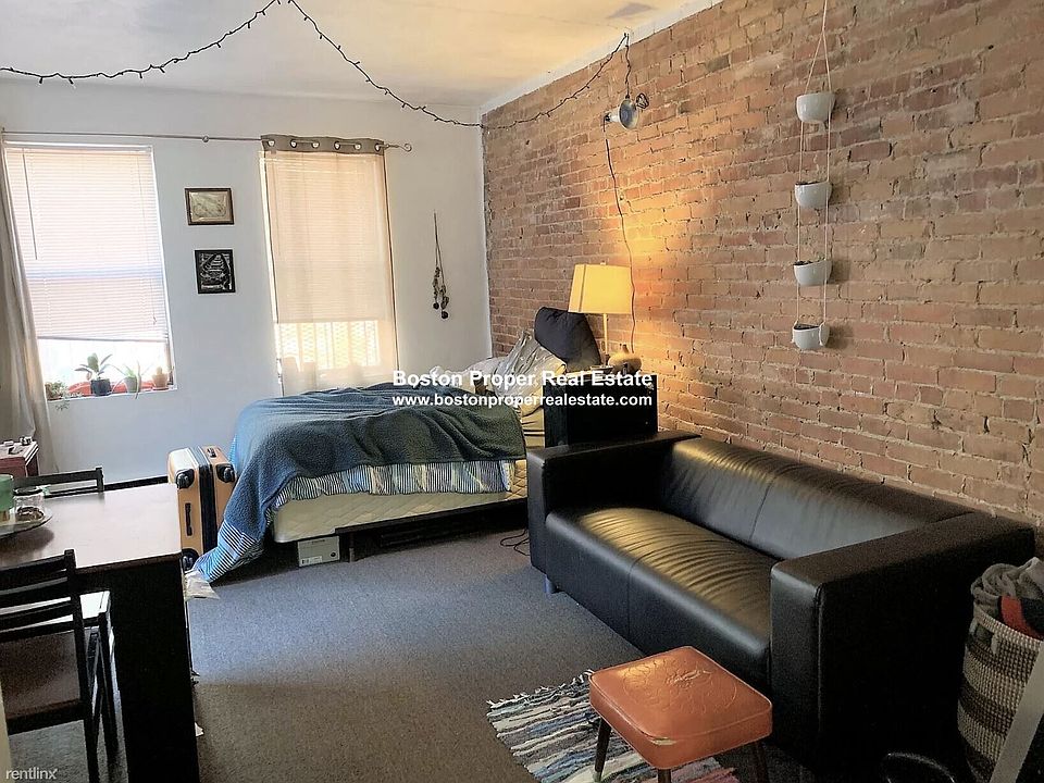 49 Hemenway St. #5 Boston - Fenway Unit Photo 1