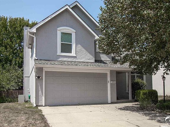 1808  Carmel Dr Lawrence, KS listing photo #3