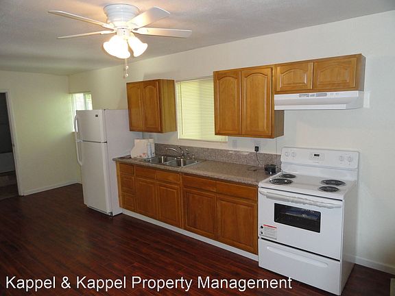 3rd image of 6995 Mills Ln