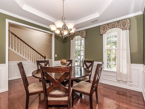 5th image of 1688 Lillywood Ln
