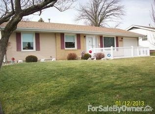 105 Pennsylvania Dr, Decatur, IL 62526