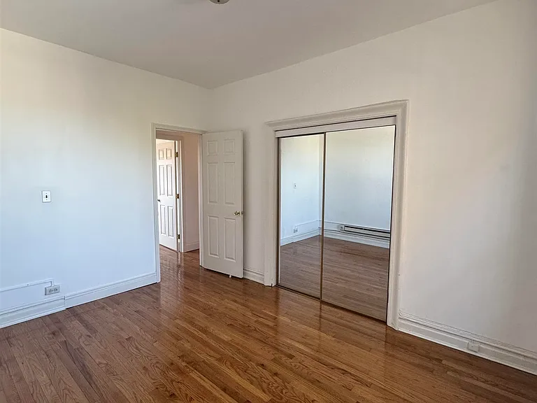 2700 John F Kennedy Blvd #304 — Photo 5