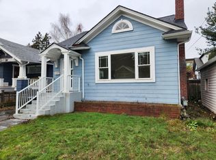 618 N 47th St, Seattle, WA 98103