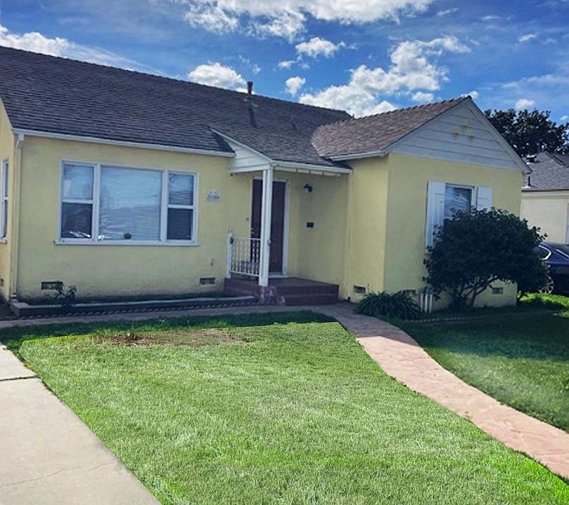 1st image of 120 W Hermosa St