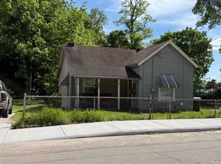 1030 W Nichols St, Springfield, MO 65802