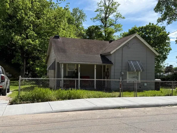 1030 W Nichols Street, Springfield, MO 65802