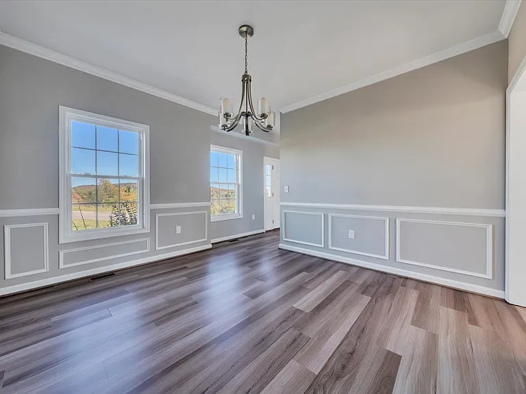 175 Bishops Gate Rd NW — Photo 10