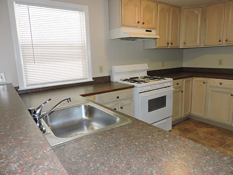 1221 F St #BASEMENT — Photo 5