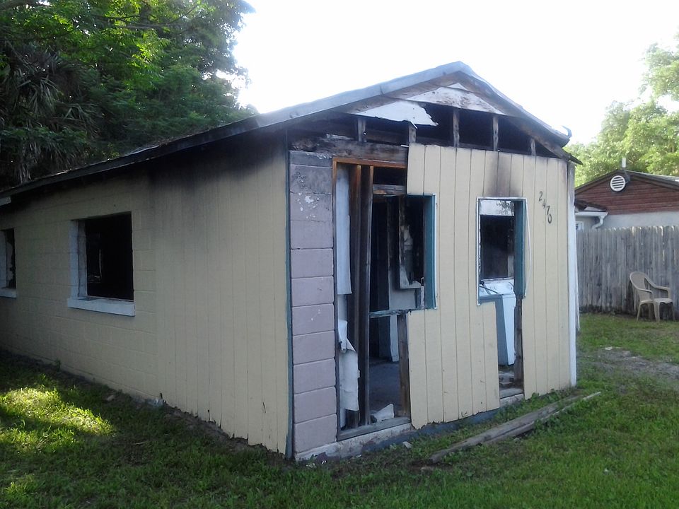 1st image of 2470 1st St