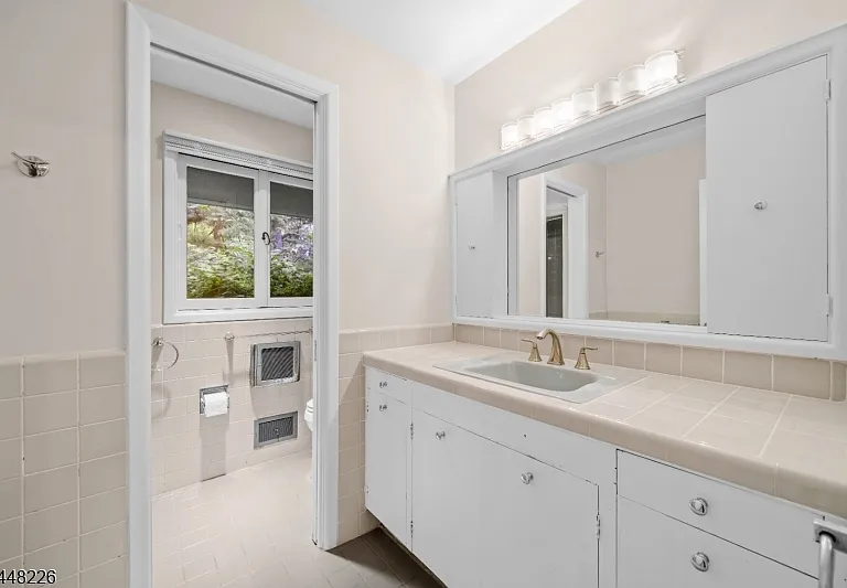 29 Wayside Pl — Photo 24
