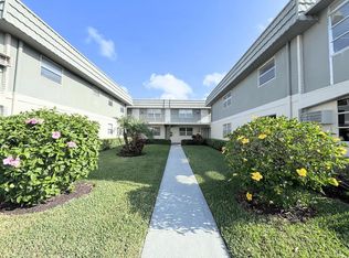 284 Flanders Park #F, Delray Beach, FL 33484